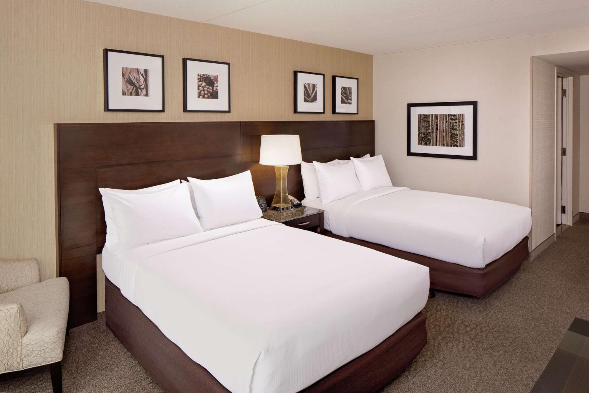 Doubletree By Hilton Hotel Boston Bayside Exteriér fotografie